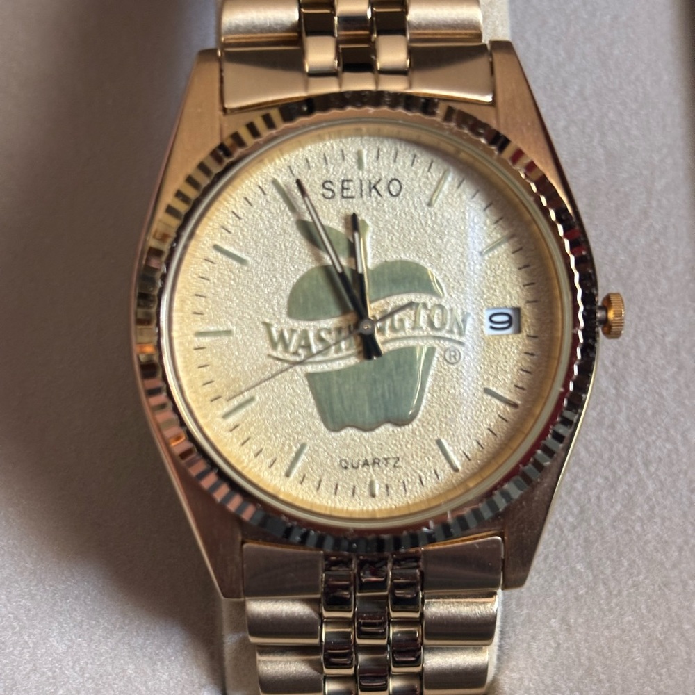 Seiko Gold Watch with Washington Emblem